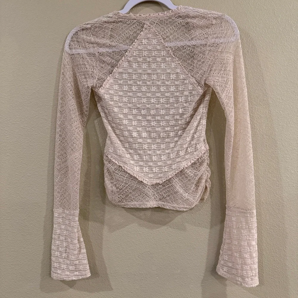 Free People My Party‎ Lace Top Womens XS Cream Long Sleeve Sheer Boho Coquette